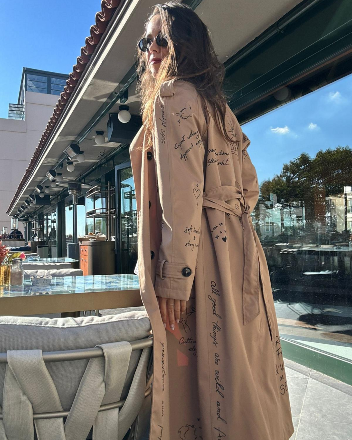 Palton ”Glimpse of brown”