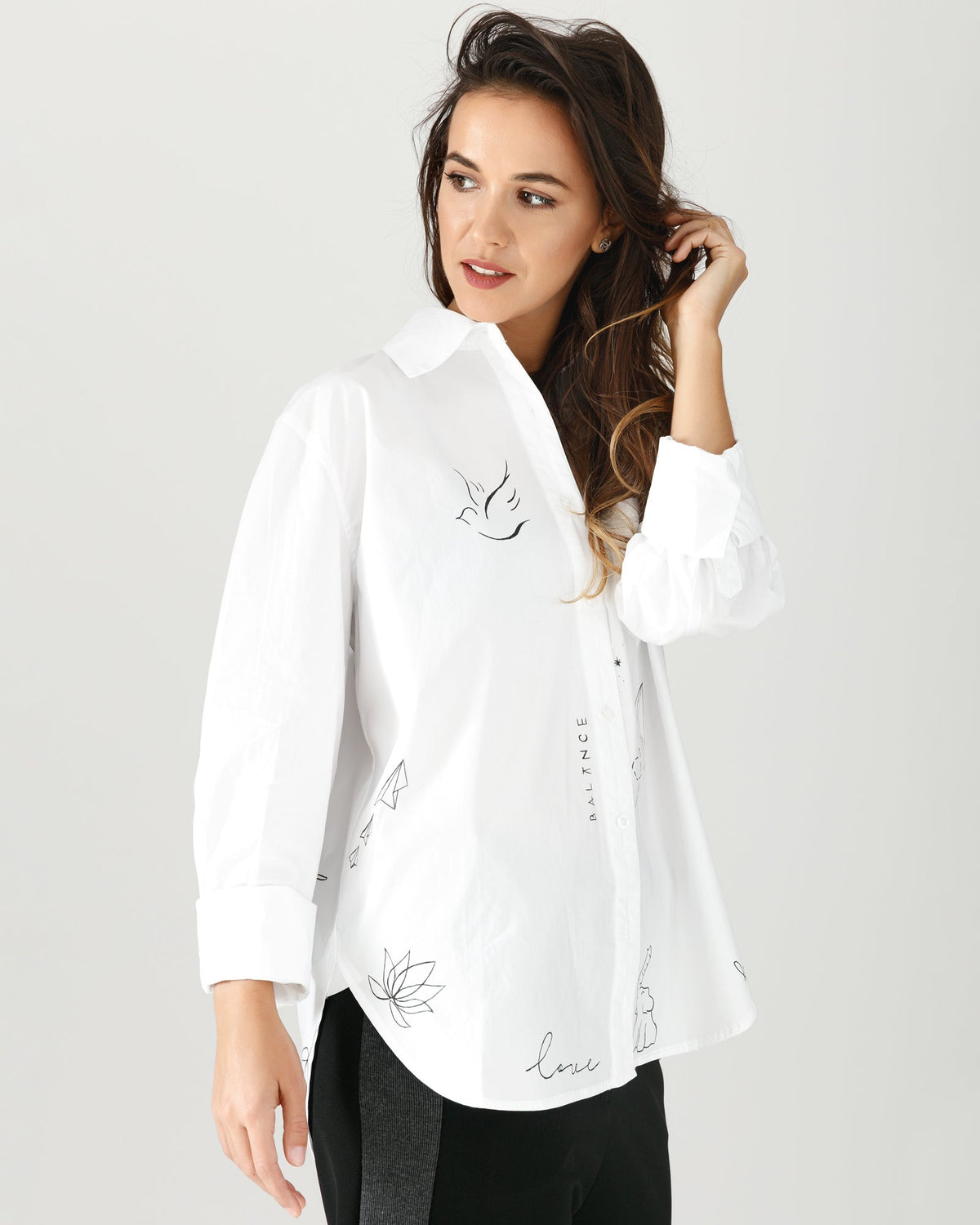 Oversized women&#39;s minimalist shirt &quot;Balance&quot;