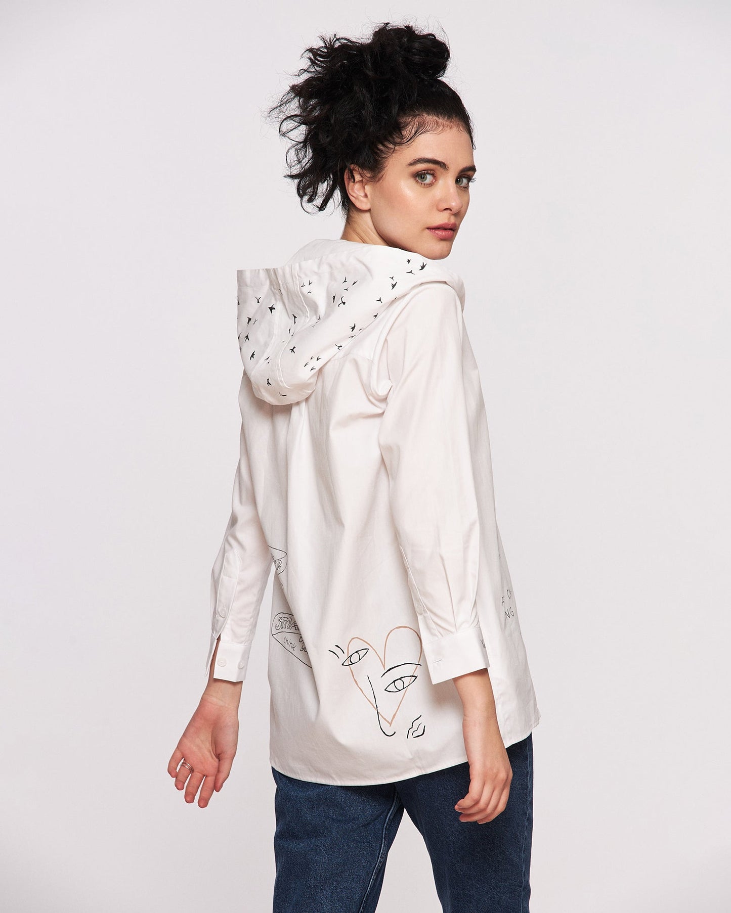 Cămașă damă cu glugă "C'est la vie!"