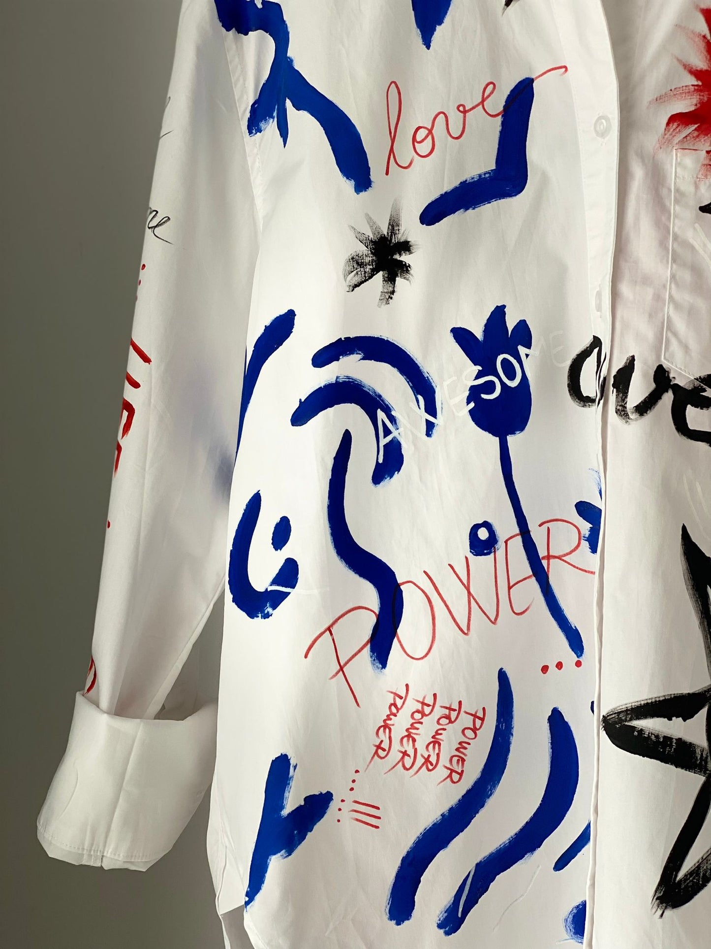 Women's open back shirt "Joy"