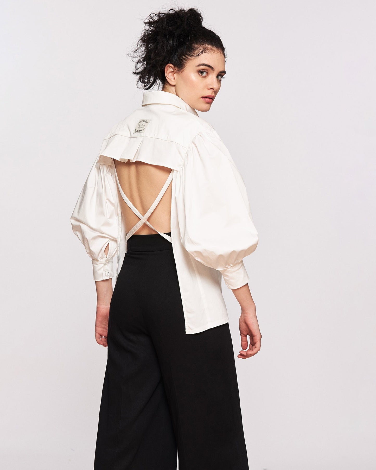 Unique women's shirt "Sexy back"