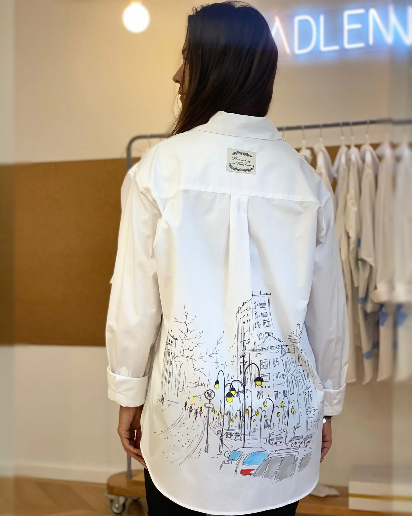 Women's open back shirt "Joy"