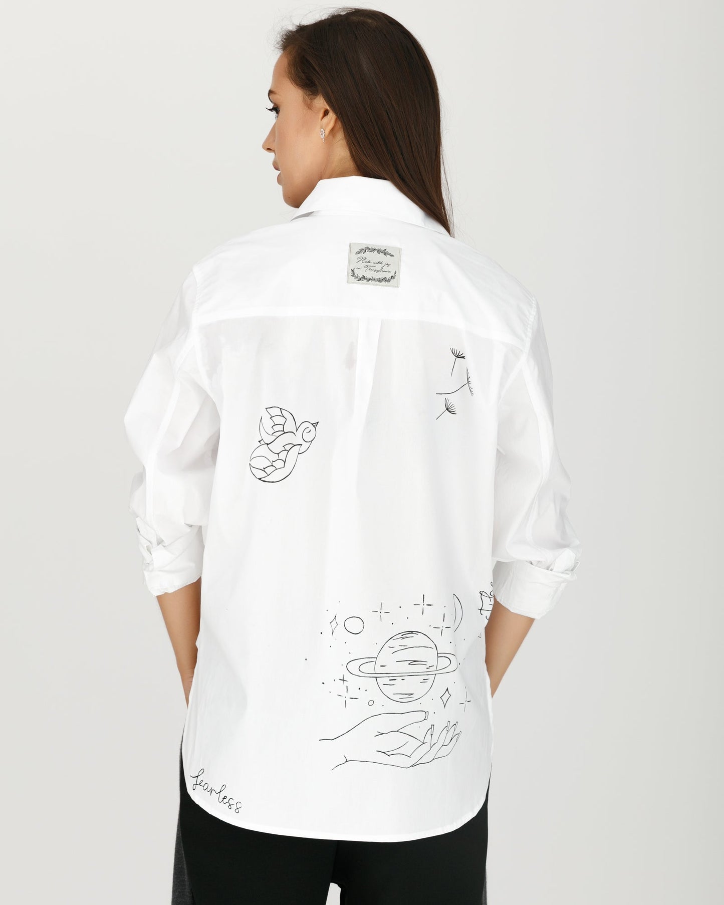 Cămașă damă pictată manual "Focus on the good"