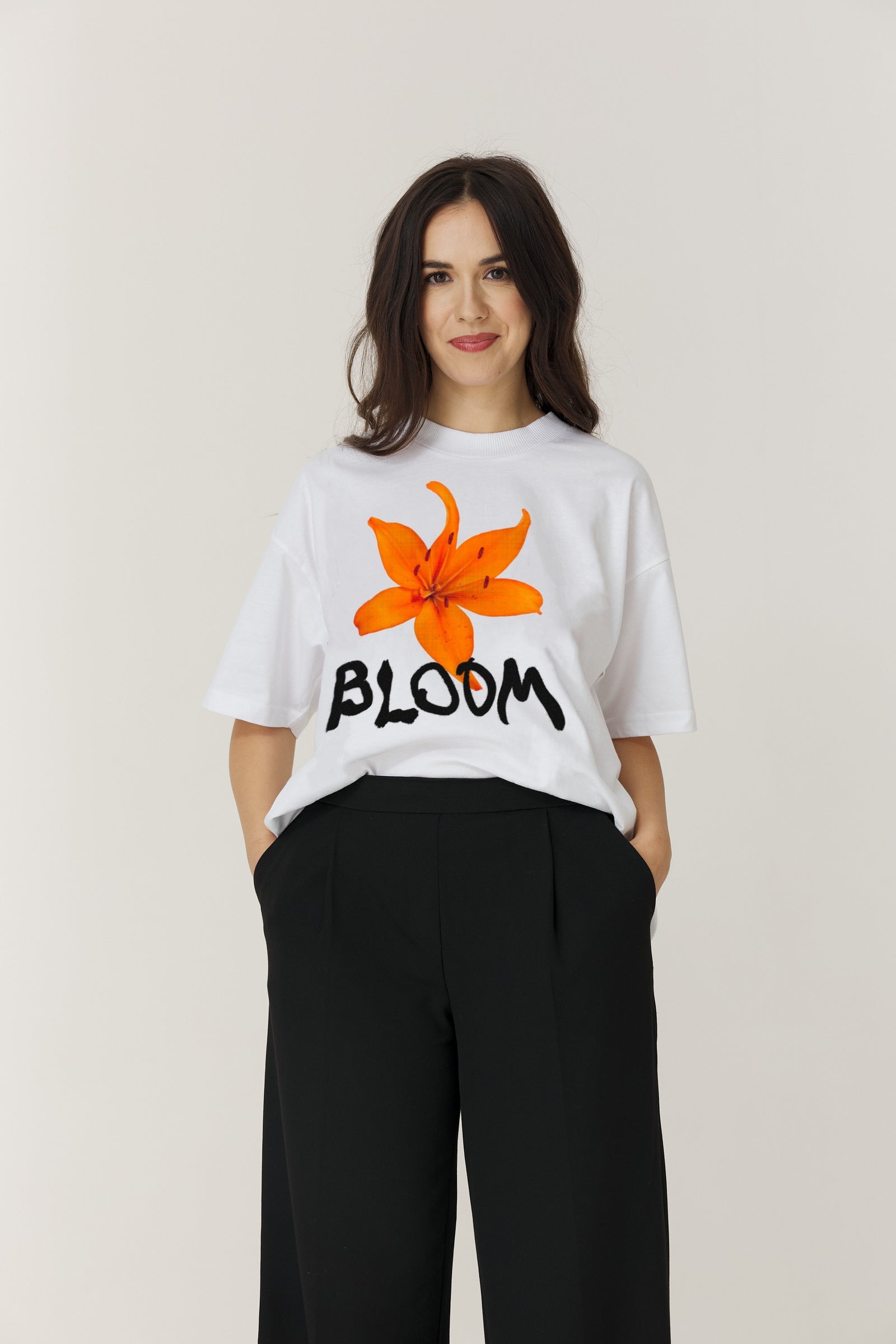 Tricou damă premium "Orange Bloom"