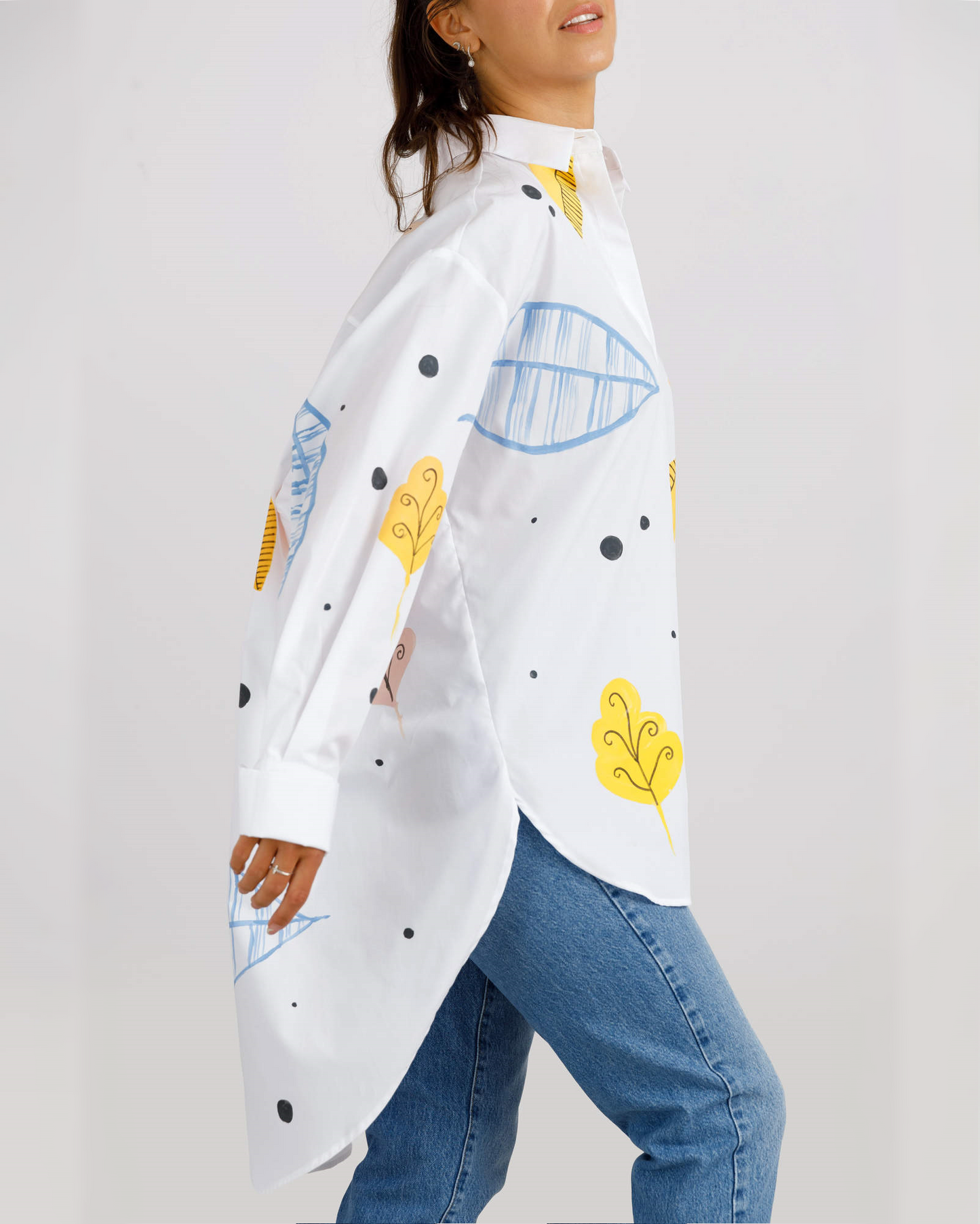 Women's open back shirt "Joy"