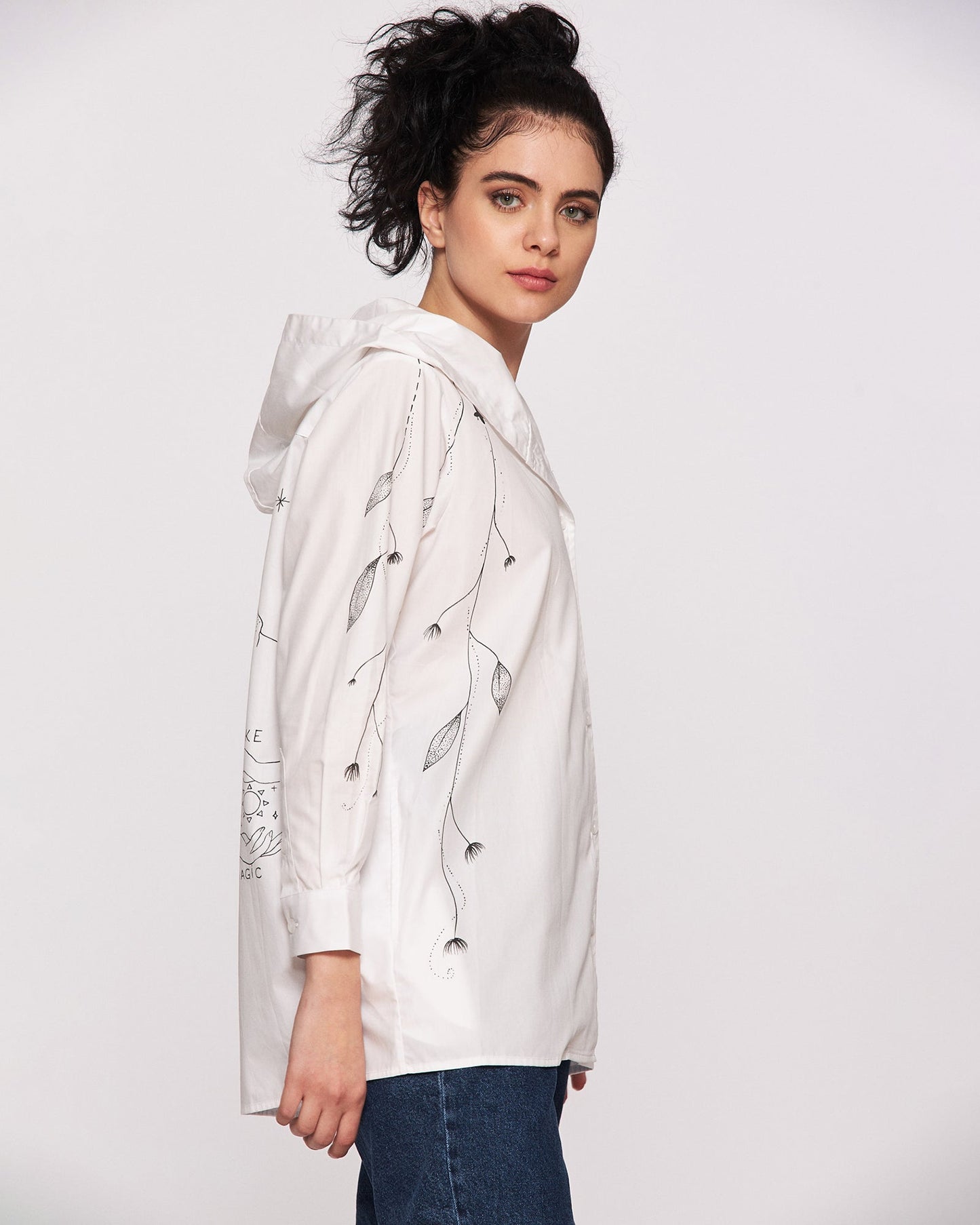 Cămașă damă cu glugă "Magic Thoughts"