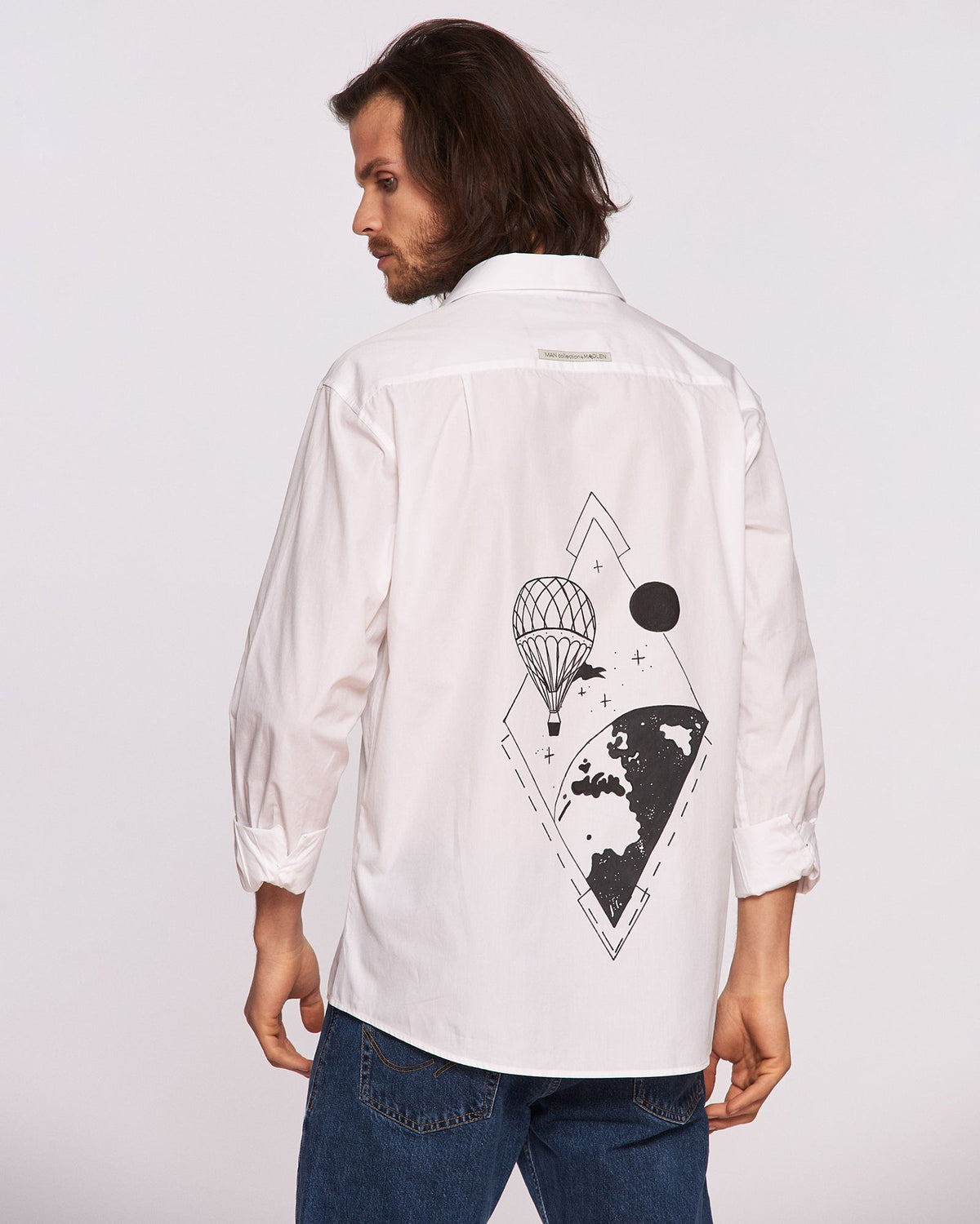 Men&#39;s hand-painted shirt &quot;Above the world&quot;