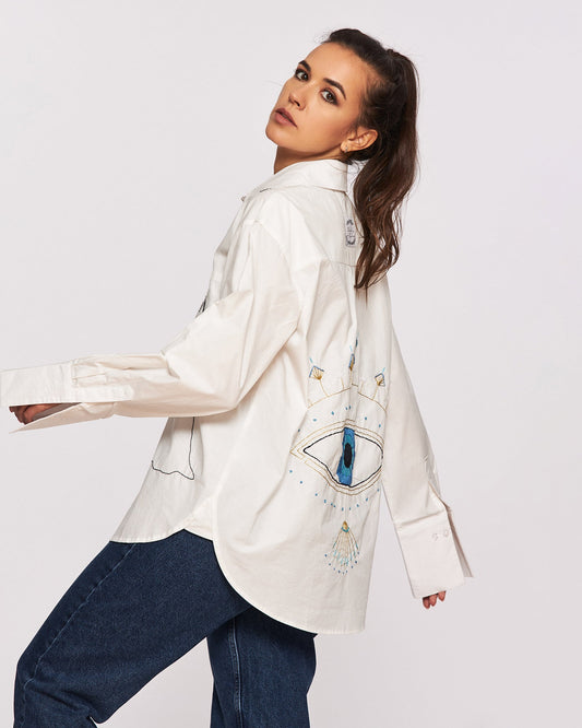 Hand-embroidered women's shirt "Create your own story"