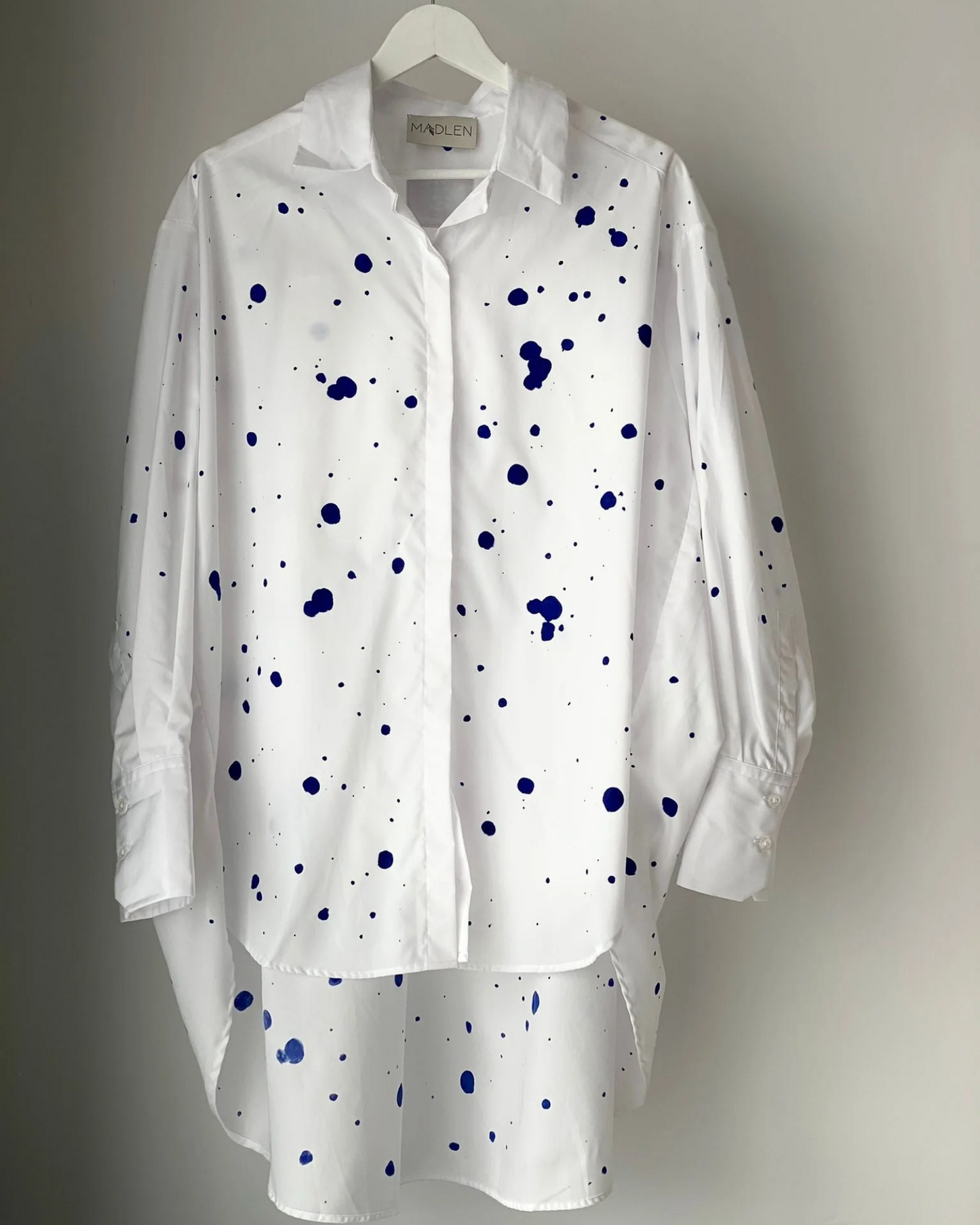 Women's open back shirt "Joy"