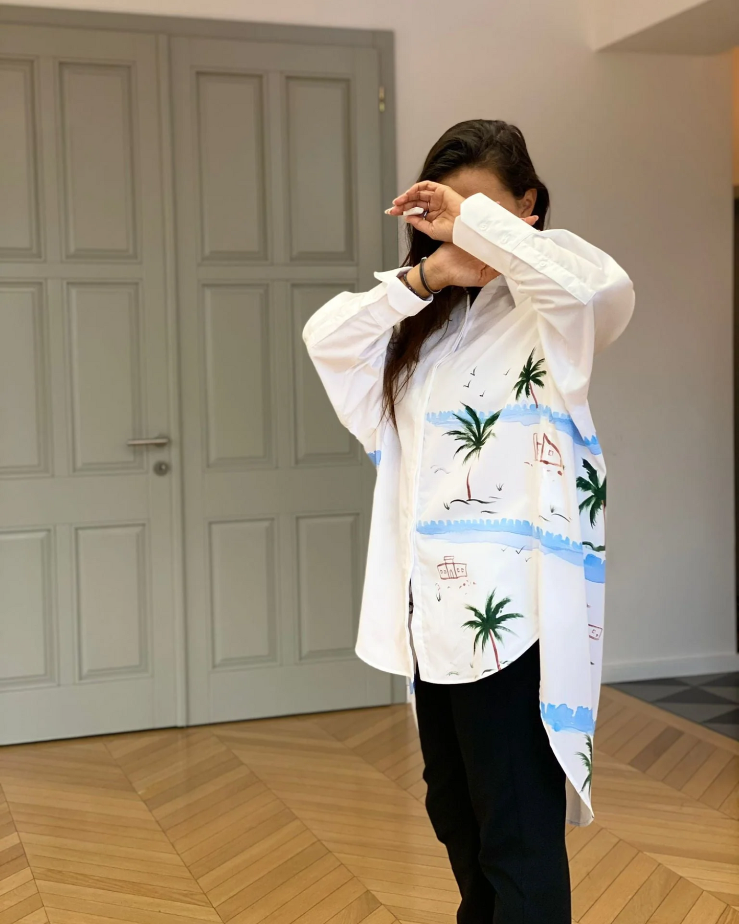 CĂMAȘĂ DAMĂ PICTATĂ MANUAL "TAKE ME TO THE OCEAN"